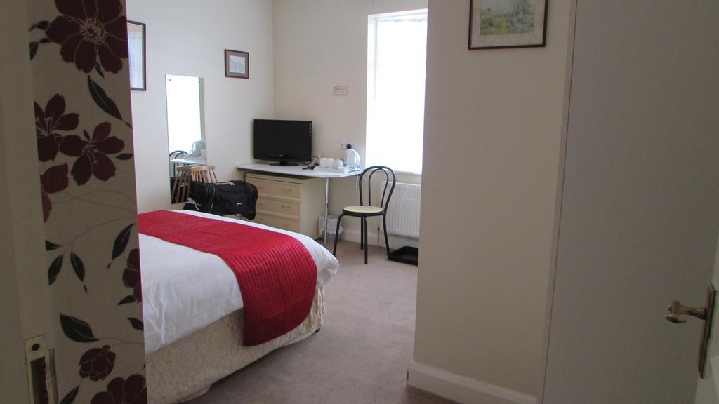 Rhondda Bed And Breakfast Харроу Экстерьер фото